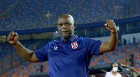 Kocha wa Al ahly, Pitso Mosimane anatajwa kuwa katika rada za Simba