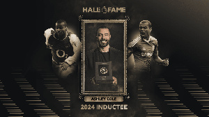 Ashley Cole PLHOF Graphic.png