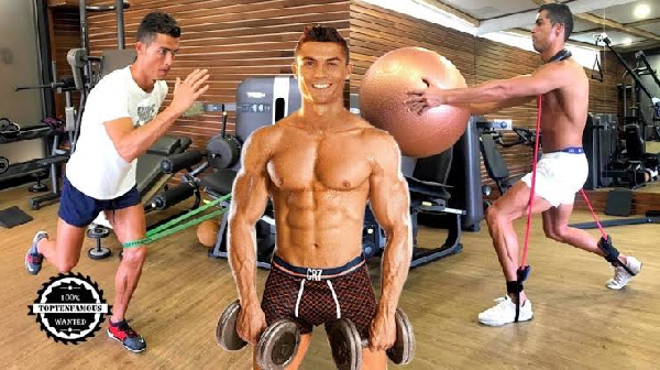 Mwanasoka Cristiano Ronaldo