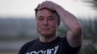 Elon Musk amfuta kazi mfanyakazi aliyemkosoa