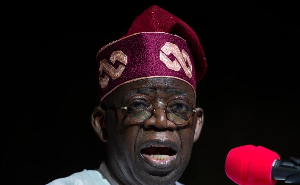 Tinubu kupiga marufuku safari za nje