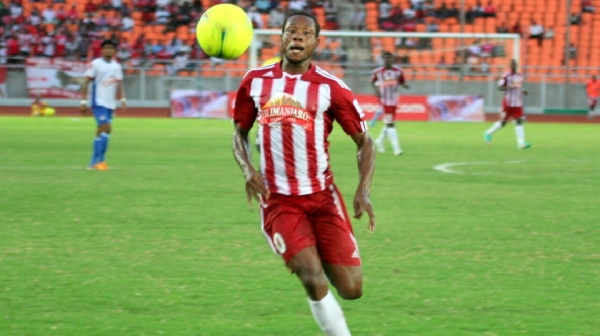 Mshambuliaji wa zamani wa Simba SC, Felix Sunzu