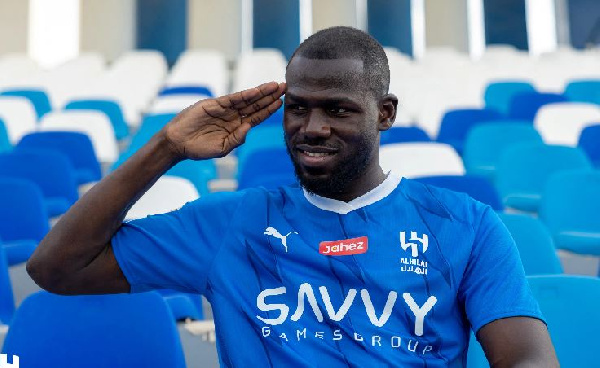 Koulibaly awapa maua yao Waitaliano