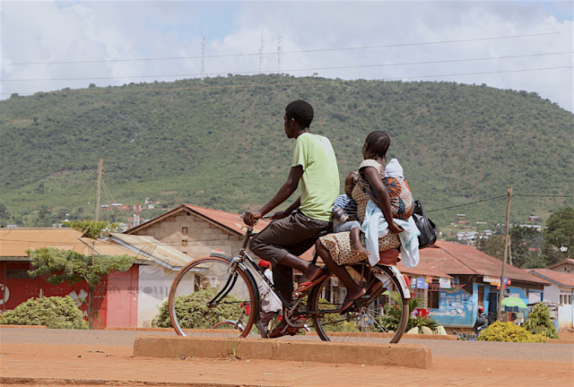 SIKU YA BAISKELI DUNIANI   Baiskeli ina mchango mkubwa   kiafya na kimaendeleo