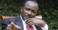 Kalonzo asema yuko huru kufanya kazi na Ruto au Raila