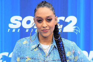 Tia Mowry