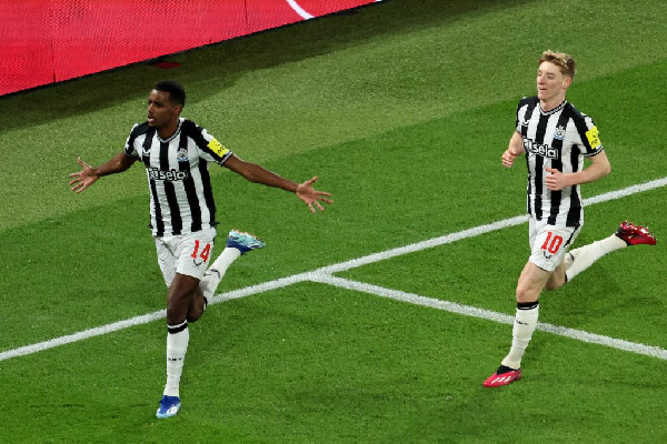 Alexander Isak aingia kwenye vitabu vya kumbukumbu Newcastle