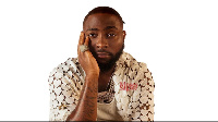 #VIDEO: Davido hamwamini mtu? Tazama alivyokataa chakula...