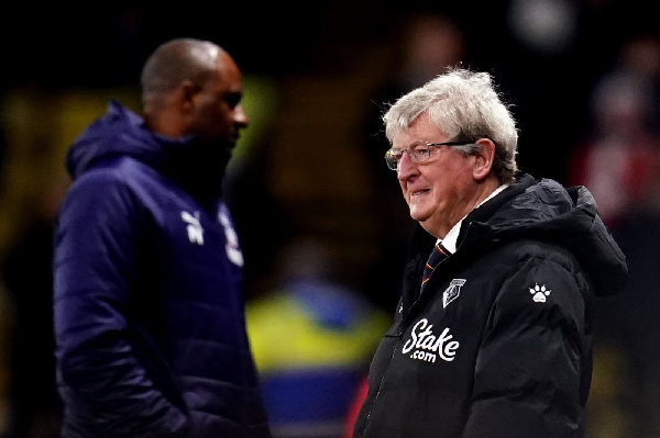 Hodgson arithi mikoba ya Vieira Crystal Palace