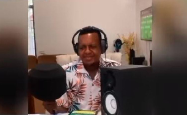 Prof Jay aingia studio baada ya kupona