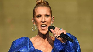 Celine Dion Aahirisha Maonesho Yote Kwa Sababu Ya Afya Mbaya