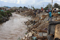 Mafuriko Kenya: Nyumba za mabanda zilizojengwa karibu na mito kubomolewa