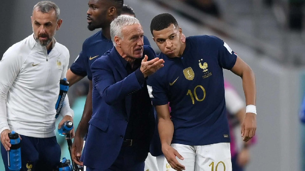 Deschamps: Ni sahihi Mbappe kuwekwa benchi