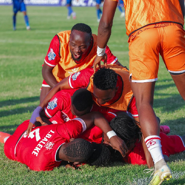 Simba haoo kileleni, wamtwanga Singida 2-1