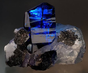 Tanzanite Mnkl.jpeg