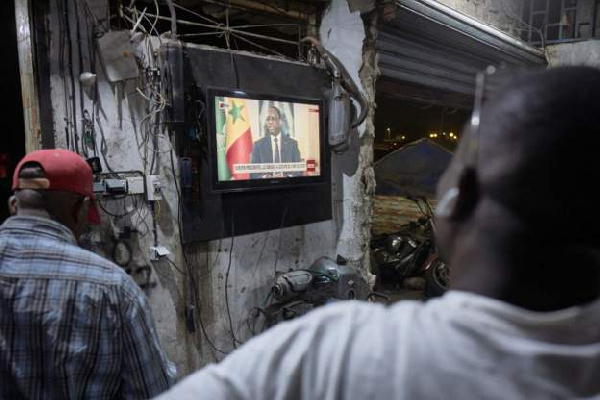 Senegal: Wagombea kutunishiana misuli kampeni za mwisho