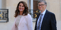 Bill Gates, Mkewe wapeana talaka