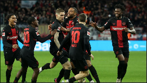 Bayer 04 Leverkusen Aw