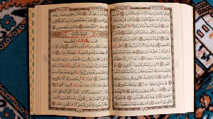 Moto Quran