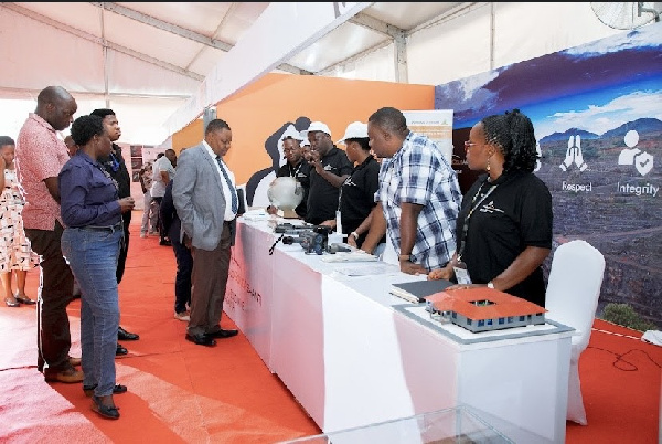 PS of Energy visits GGML pavilion at the 47th Dar Internationa trade fair