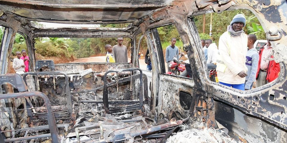 Watatu hawajulikani walipo, gari la Mbunge lachomwa moto