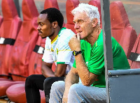 kocha aeleza sababu ya kumtema Percy Tau