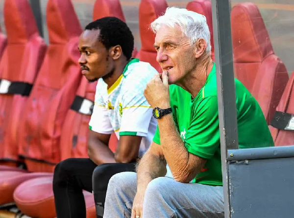 kocha aeleza sababu ya kumtema Percy Tau