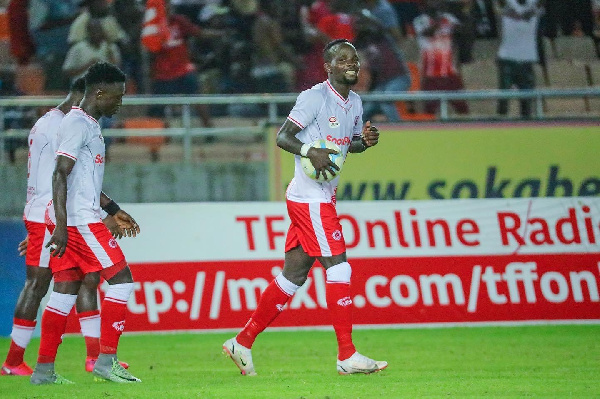 Simba waichapa Ruvu magoli 7-0 kwa Mkapa