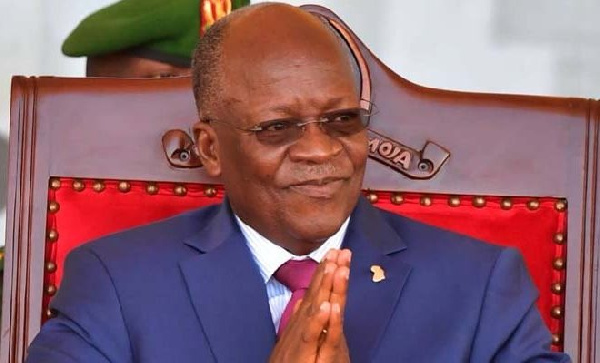 Rais Magufuli atunukiwa tuzo