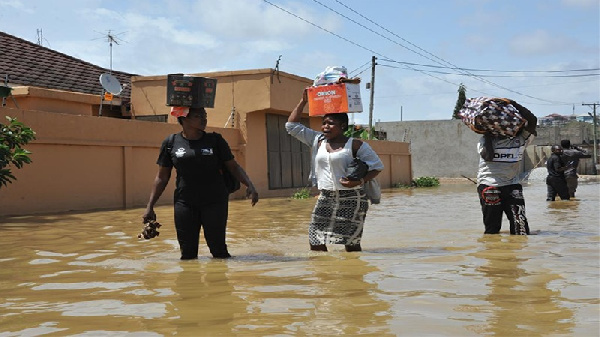 Watu 36,000 wapoteza makazi bwawa likivunjika Ghana