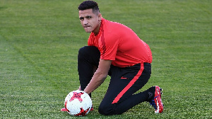 2022 Alexis Sanchez Cropp