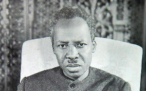 52899 NYERERE+PIC