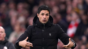 Mikel Arteta Speaks To Arsenal Player During Premier League Match