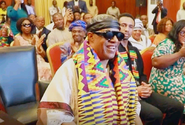 Stevie Wonder achukua Uraia wa Ghana