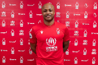 Andre Ayew atua Nottingham Forest