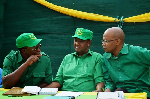 Kinana ajiuzulu CCM