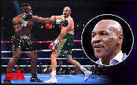 Mike Tyson ndani Francis Ngannou dhidi ya Tyson Fury