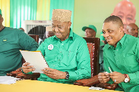 Shaka akiwa na Makamu Mwenyekiti wa CCM, Abdulrahman Kinana