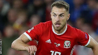 Aaron Ramsey aipa ubaridi Wales