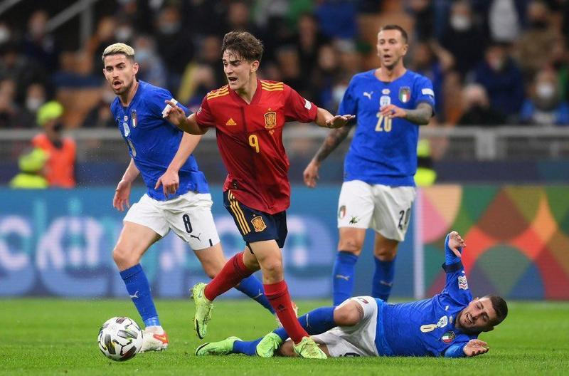 Ferran Torres akishangilia bao lake dhidi ya Italia