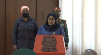 Samia ashtukia ajira za polisi “Feki nyingi, tutapekuana”