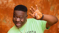 Mtoto wa Mr. Ibu akamatwa kwa wizi wa michango ya matibabu ya baba yake