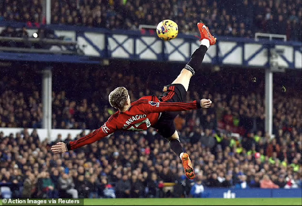 Man United waichapa Everton, Garnacho apiga bao la msimu