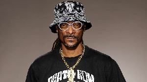 Snoop Dogg Awataka Wasanii Kususia Majukwaa .png