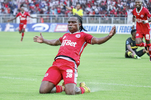 Kibu Denis kutimkia Wydad