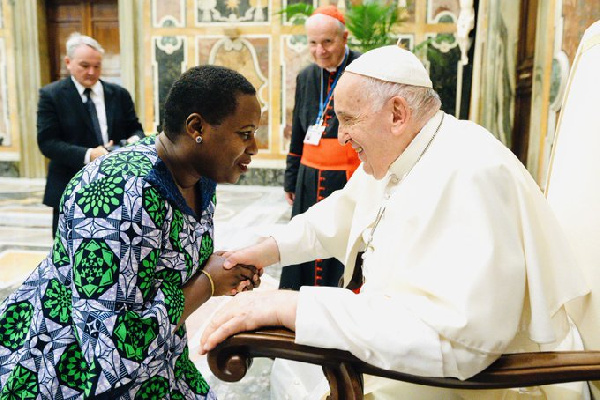 Mbunge wa Tanzania akutana na Papa Francis