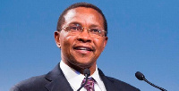 Kikwete azindua uwanja wa kikapu, atema cheche