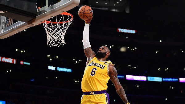 Lakers waipiga Warriors kama ngoma